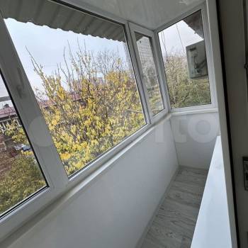 Сдается 1-комнатная квартира, 46 м²