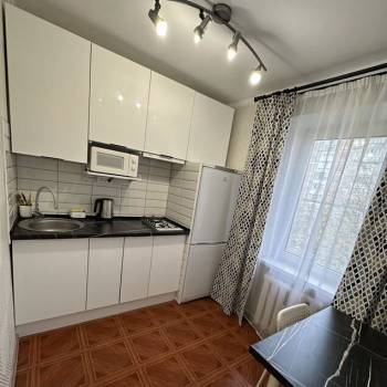 Сдается 1-комнатная квартира, 46 м²