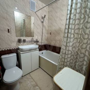 Сдается 1-комнатная квартира, 46 м²