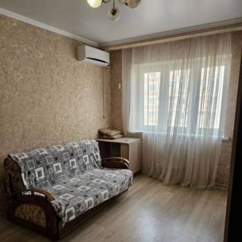 Сдается 1-комнатная квартира, 36 м²