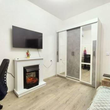 Продается 1-комнатная квартира, 32 м²