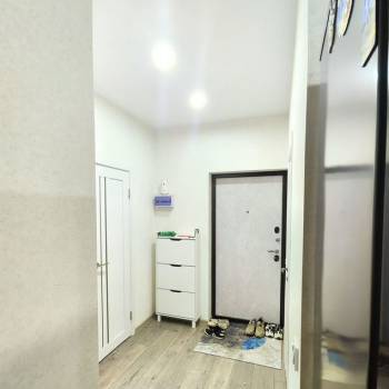 Продается 1-комнатная квартира, 32 м²