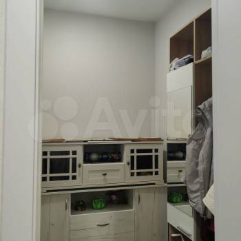 Продается 1-комнатная квартира, 32 м²