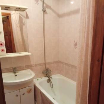 Продается 3-х комнатная квартира, 46,4 м²