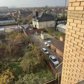 Продается 1-комнатная квартира, 37 м²