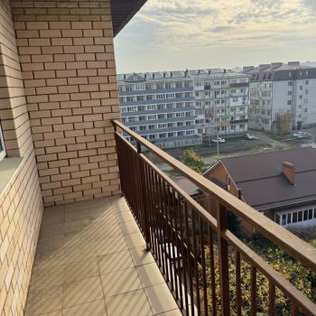 Продается 1-комнатная квартира, 37 м²