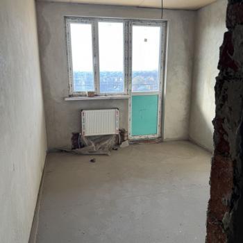 Продается 1-комнатная квартира, 37 м²