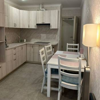 Сдается 1-комнатная квартира, 45 м²