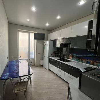 Продается 1-комнатная квартира, 37,1 м²