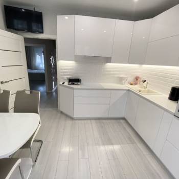 Продается 3-х комнатная квартира, 74 м²