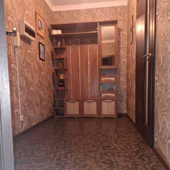 Продается 1-комнатная квартира, 50,5 м²