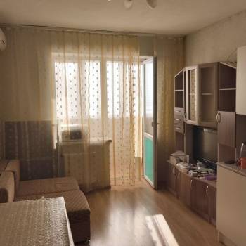 Сдается 1-комнатная квартира, 38 м²