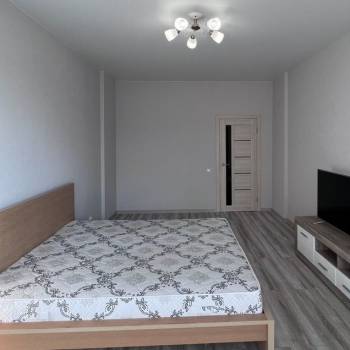 Сдается 1-комнатная квартира, 51 м²