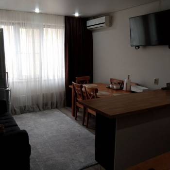 Продается 2-х комнатная квартира, 65 м²