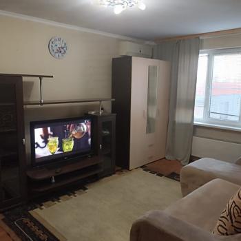 Сдается 1-комнатная квартира, 38 м²