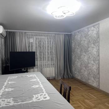 Продается Многокомнатная квартира, 94 м²