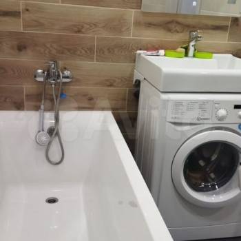 Сдается 1-комнатная квартира, 35 м²