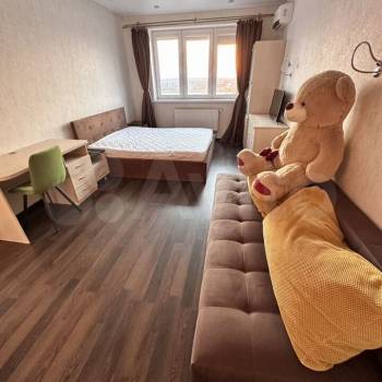 Сдается 1-комнатная квартира, 42 м²