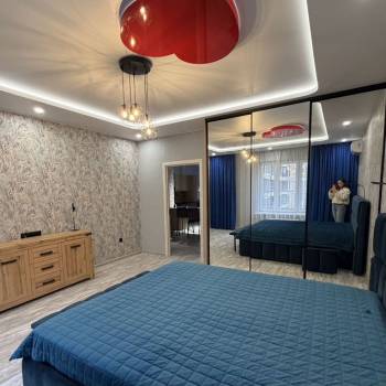 Сдается 1-комнатная квартира, 69,9 м²