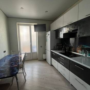 Сдается 1-комнатная квартира, 37,1 м²