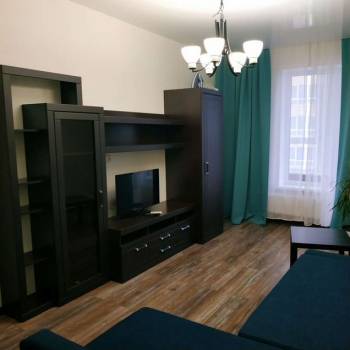 Сдается 1-комнатная квартира, 43 м²