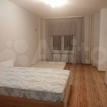 Сдается 1-комнатная квартира, 46 м²