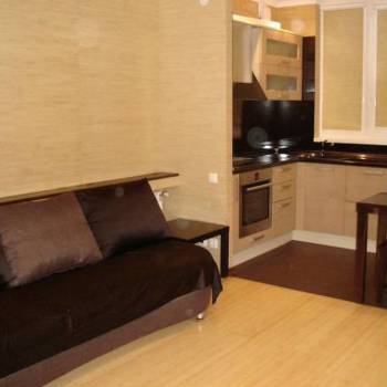 Сдается 1-комнатная квартира, 53 м²