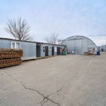 Сдается Нежилое помещение, 720 м²