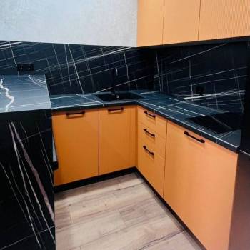 Продается 1-комнатная квартира, 27 м²