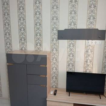 Сдается 1-комнатная квартира, 42 м²