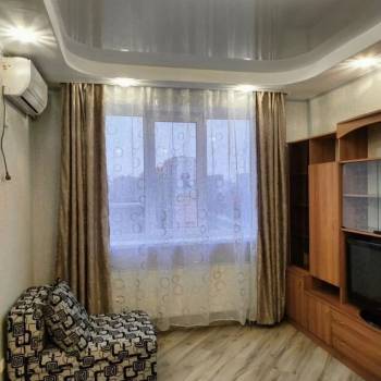 Сдается 1-комнатная квартира, 35 м²