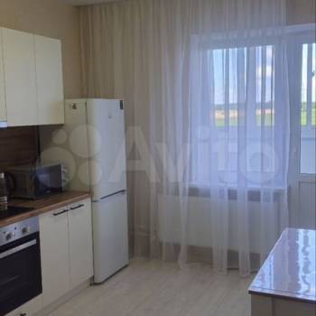 Сдается 1-комнатная квартира, 36,7 м²