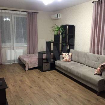 Сдается 1-комнатная квартира, 40 м²