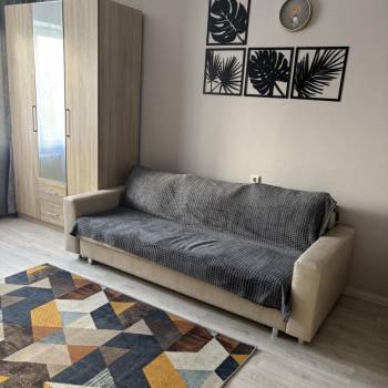 Сдается 1-комнатная квартира, 42 м²