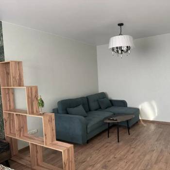 Сдается 1-комнатная квартира, 49 м²
