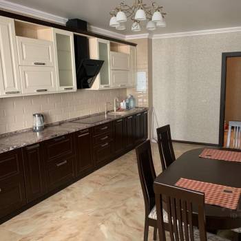 Сдается Многокомнатная квартира, 93,2 м²