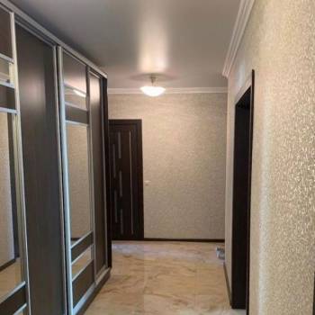 Сдается Многокомнатная квартира, 93,2 м²