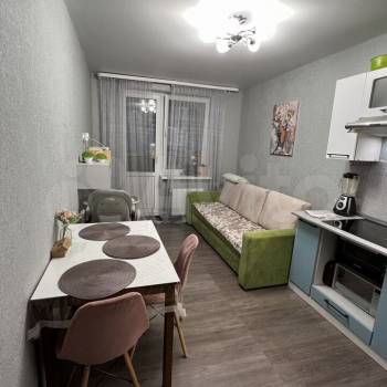 Сдается 1-комнатная квартира, 44 м²