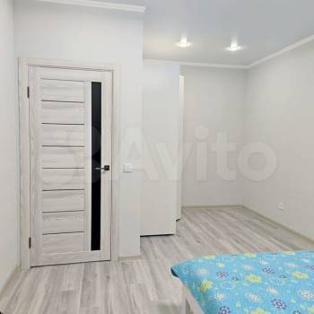 Сдается 1-комнатная квартира, 39 м²