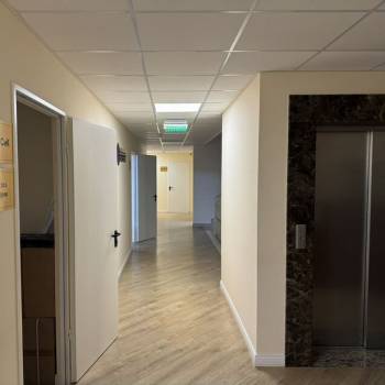 Сдается Офис, 300 м²