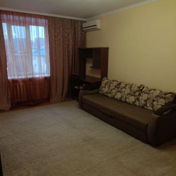 Сдается 1-комнатная квартира, 47 м²