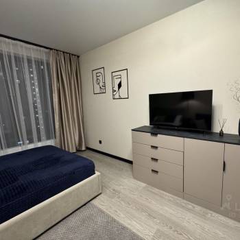 Сдается 1-комнатная квартира, 38 м²