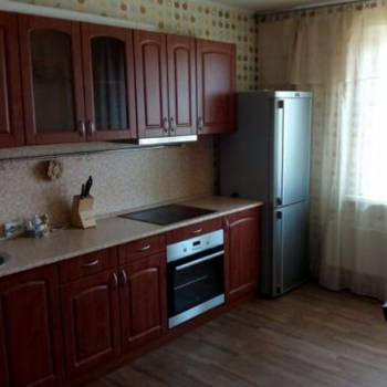 Сдается 2-х комнатная квартира, 60 м²