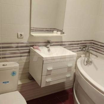 Продается 1-комнатная квартира, 37,9 м²