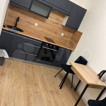 Сдается 1-комнатная квартира, 38 м²