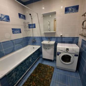 Сдается Многокомнатная квартира, 81,3 м²