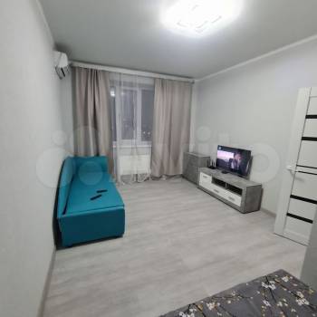 Сдается 1-комнатная квартира, 37 м²