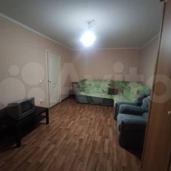 Сдается 1-комнатная квартира, 38 м²