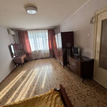 Сдается 1-комнатная квартира, 40 м²