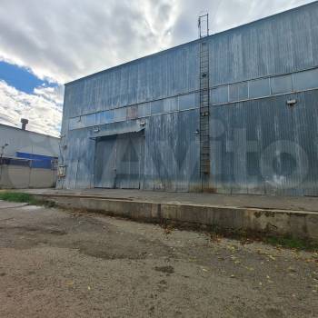 Сдается Нежилое помещение, 400 м²